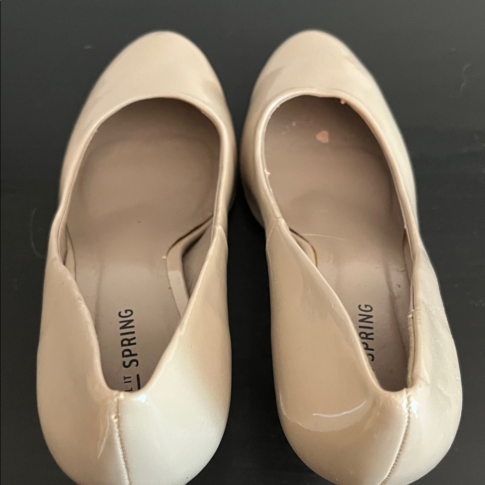 Call It Spring Nude Heels size 7.5 - Picture 5 of 7